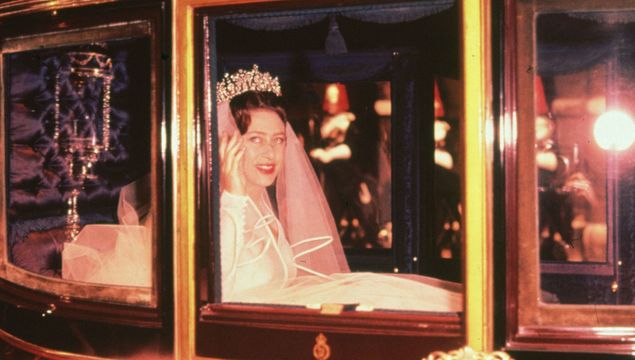 Princess Margaret travelling to her wedding in the Royal Coach